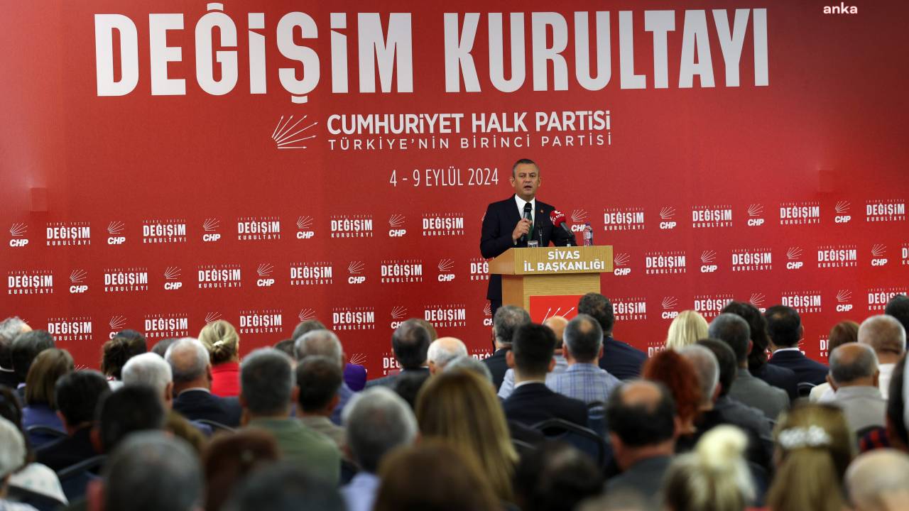 Chp'nin, Tüzük Değişikliklerinin Görüşüleceği İkinci Yüzyıl Değişim Kurultayı Yarın Başlayacak