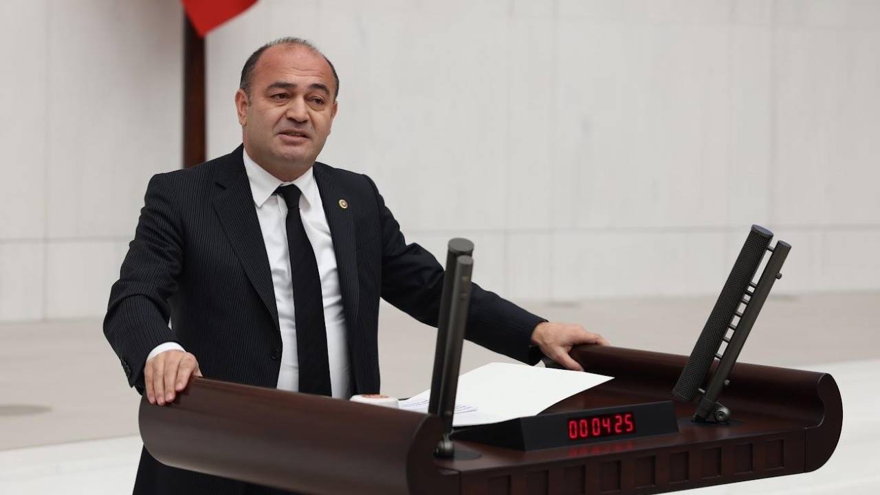Özgür Karabat: "İşte Akp'nin Eseri: Türkiye, Dünya Adalet Liginde Diplerde"