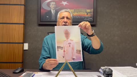 Amiral Üniforması Giyen Botir Rahimov'un Fotoğrafları  Meclis Gündeminde