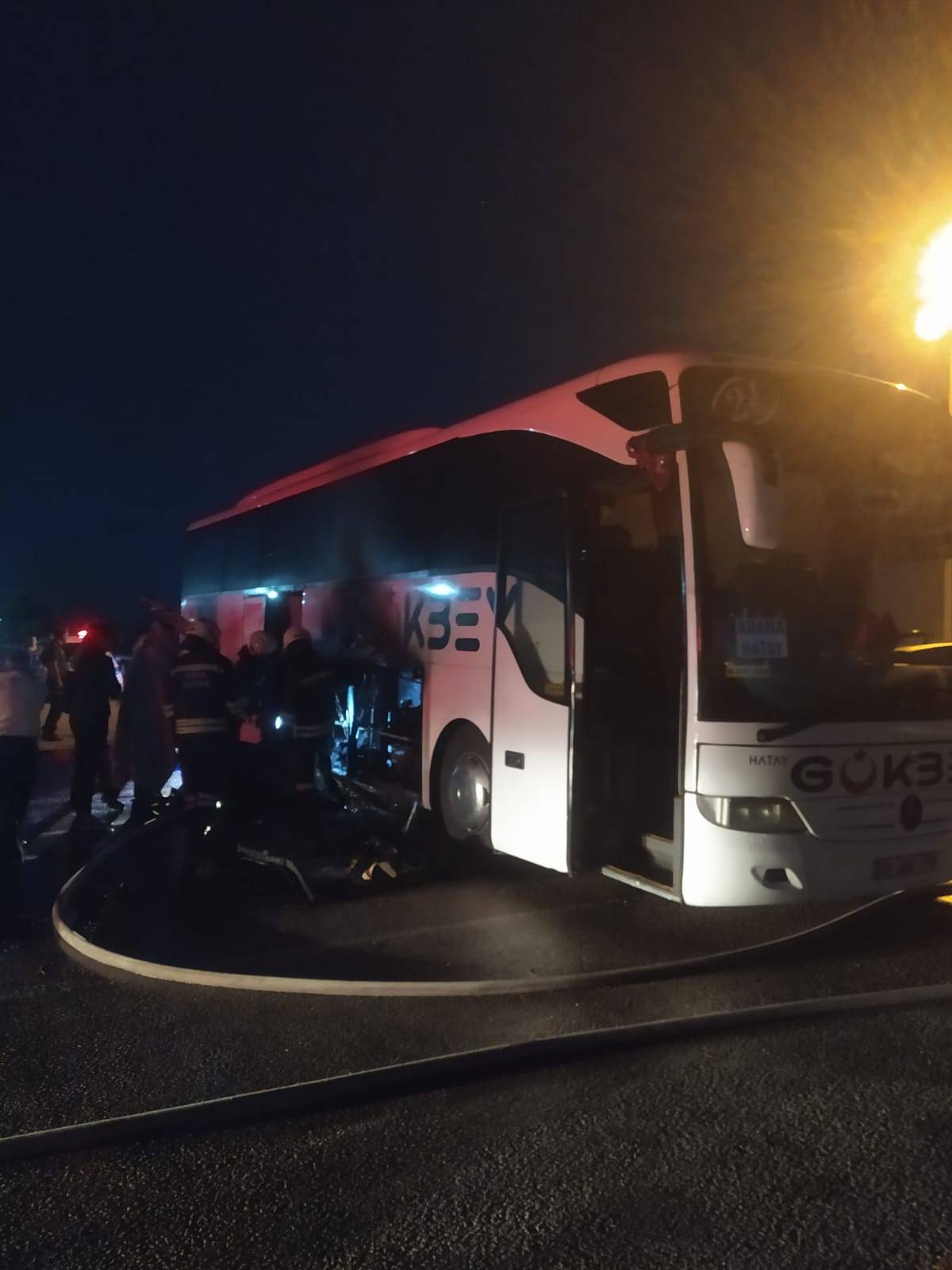 Konya'da Yolcu Otobüsünde Çıkan Yangın Söndürüldü