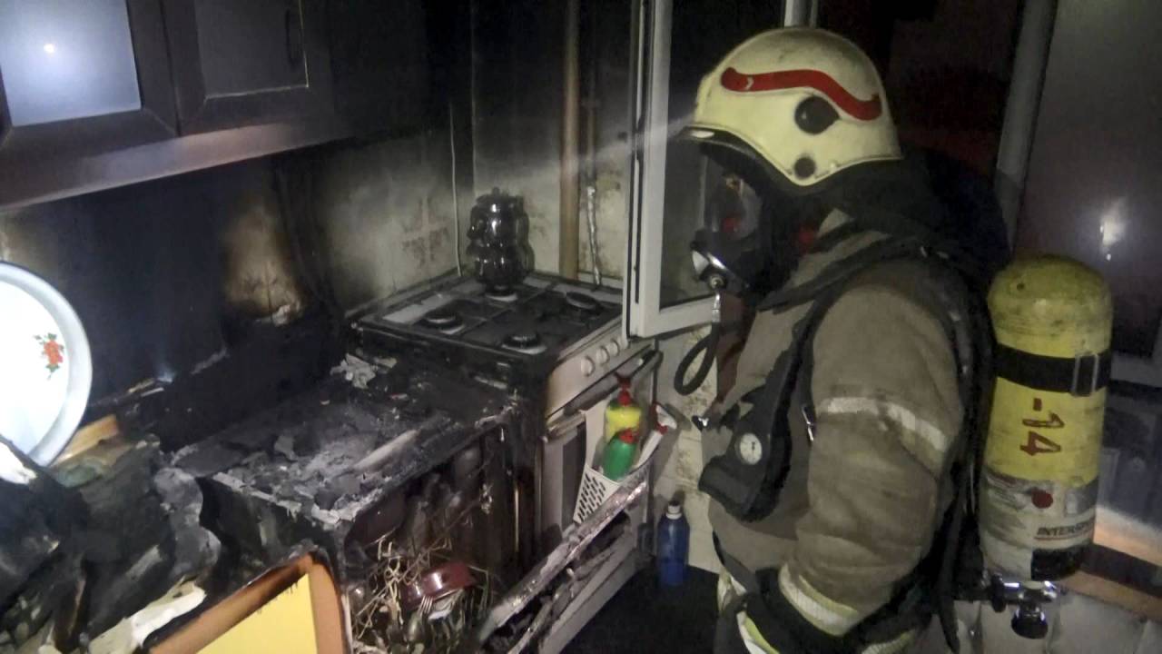 Avcılar'da Bulaşık Makinesi Yangın Çıkardı