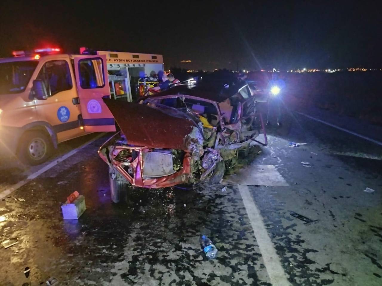 Aydın'da Otomobiller Çarpıştı: 1 Ölü, 2 Yaralı
