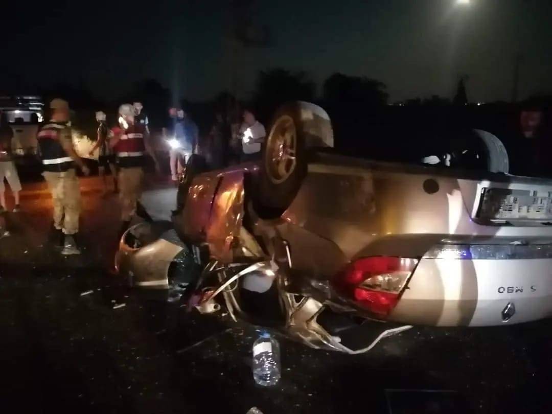 Hatay'da Otomobil Takla Attı: 6 Yaralı