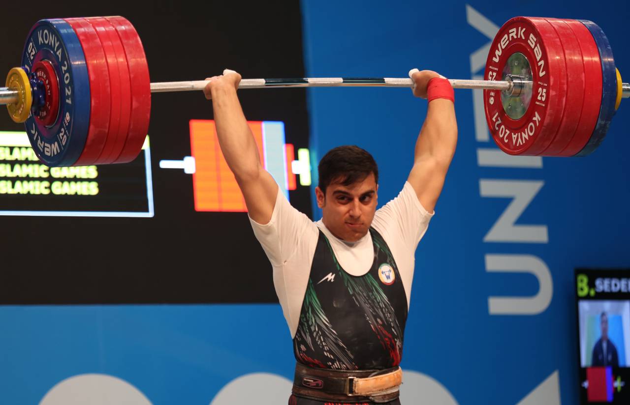 Halterde İranlı Sporcudan 3 Rekor, 3 Altın