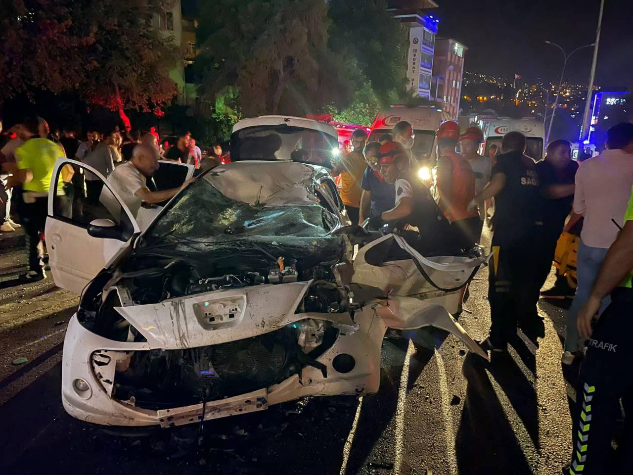 Kahramanmaraş'ta Zincirleme Kaza: 2'si Ağır 3 Yaralı