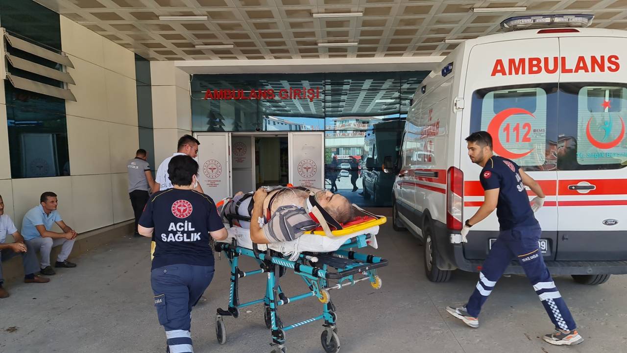 İnşaatta Asansörden Düşen İşçi Ağır Yaralandı