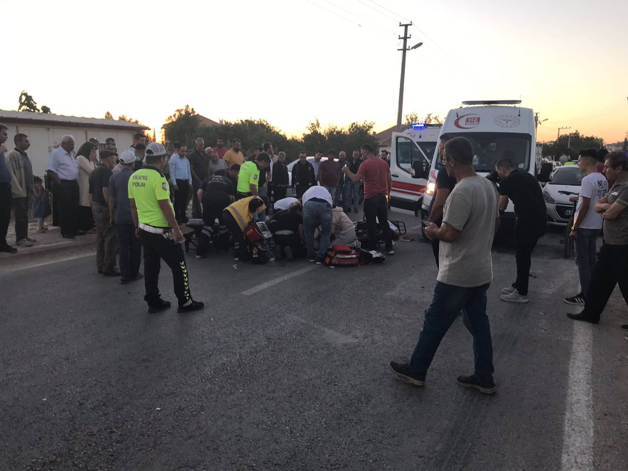 Konya'da Traktör İle Elektrikli Bisiklet Çarpıştı: 1 Ölü, 1 Yaralı