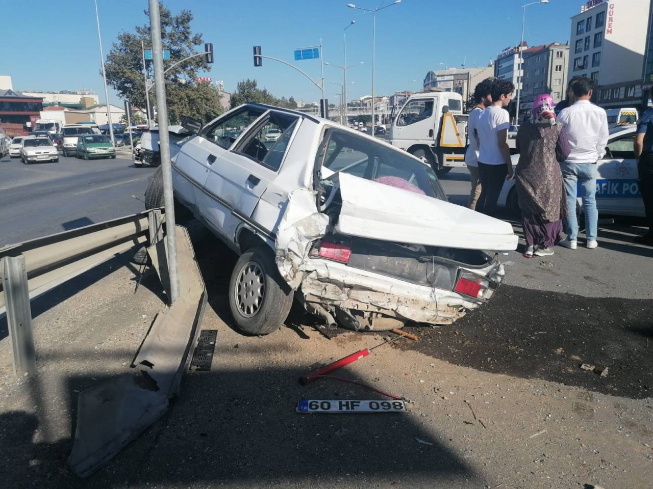 Silivri'de Trafik Kazası: 2 Yaralı