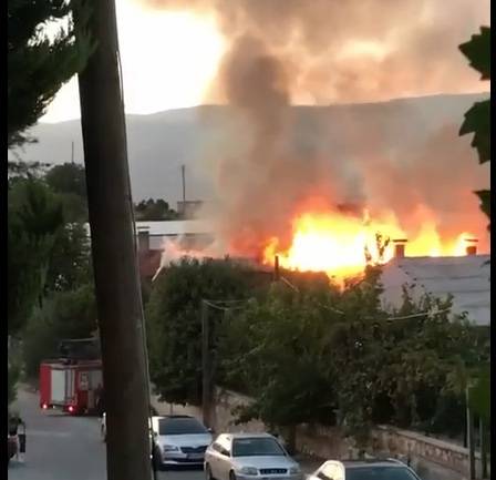 Tokat'ta Ekmek Fabrikasında Çıkan Yangın Söndürüldü