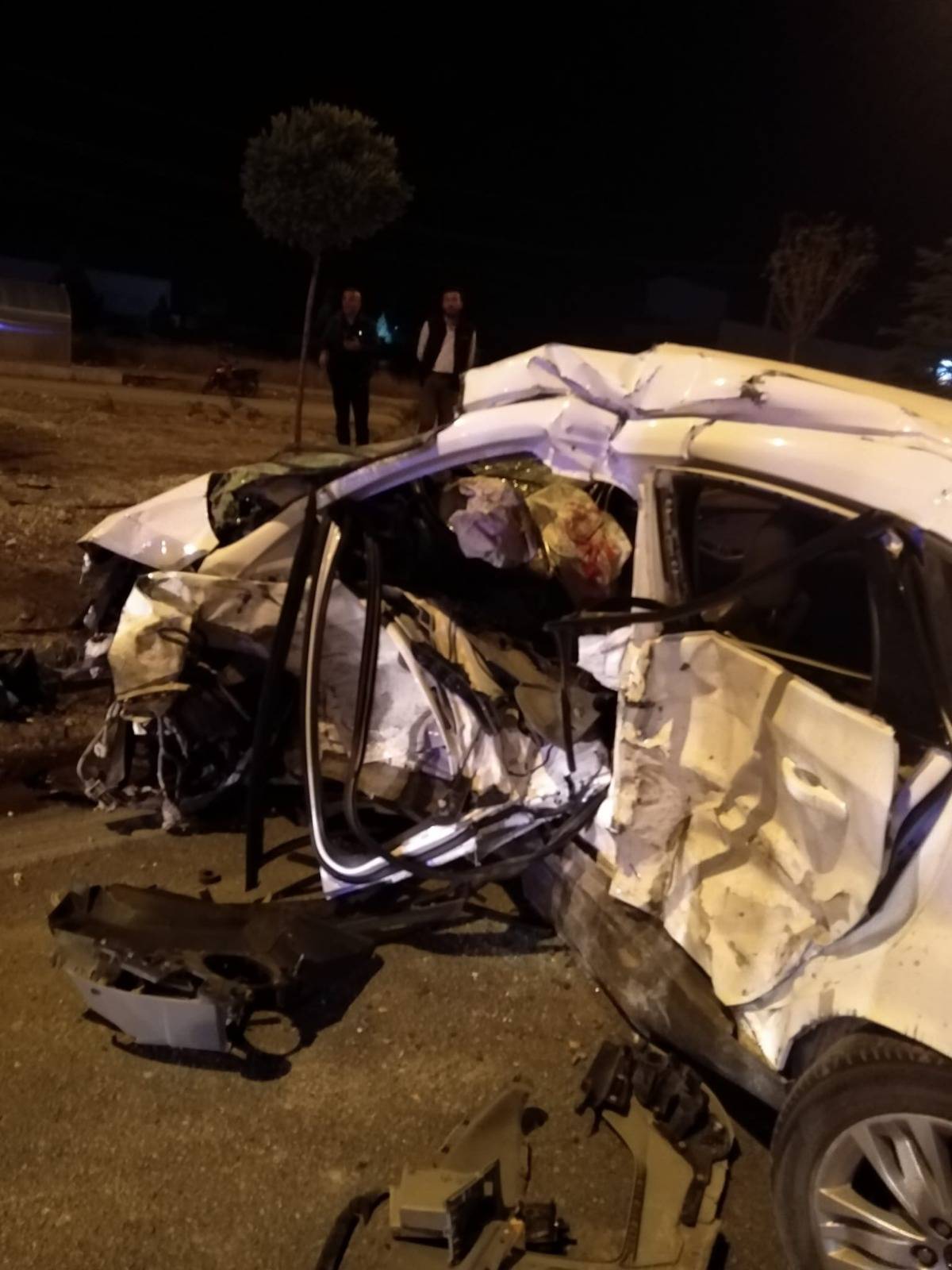 Konya'da İki Otomobil Çarpıştı: 1 Ölü, 2 Yaralı
