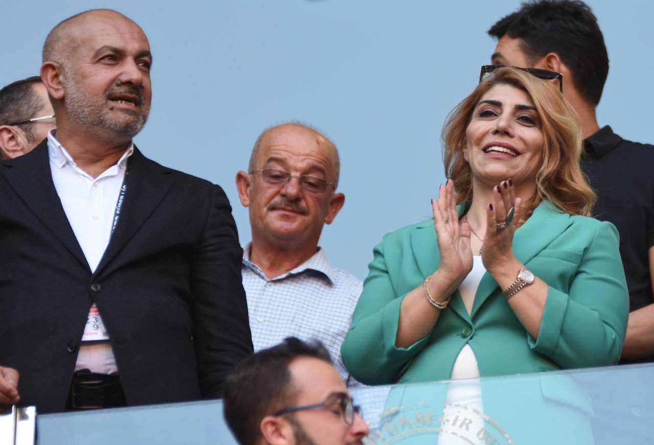 Kayserispor Başkanı Berna Gözbaşı: Maç Kazandık Diye Havaya Girmesinler