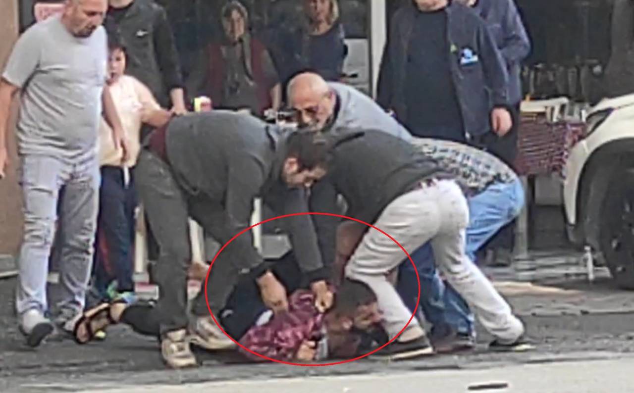 Bursa'da Silahlı Kavga Anı Kamerada; 1 Yaralı