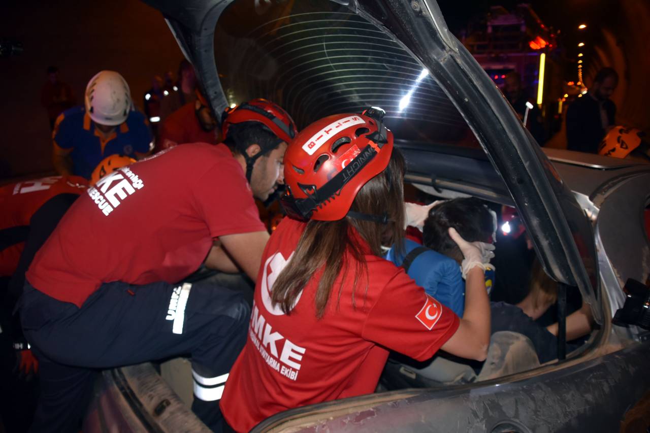 Bitlis’te Tünelde Trafik Kazası Tatbikatı