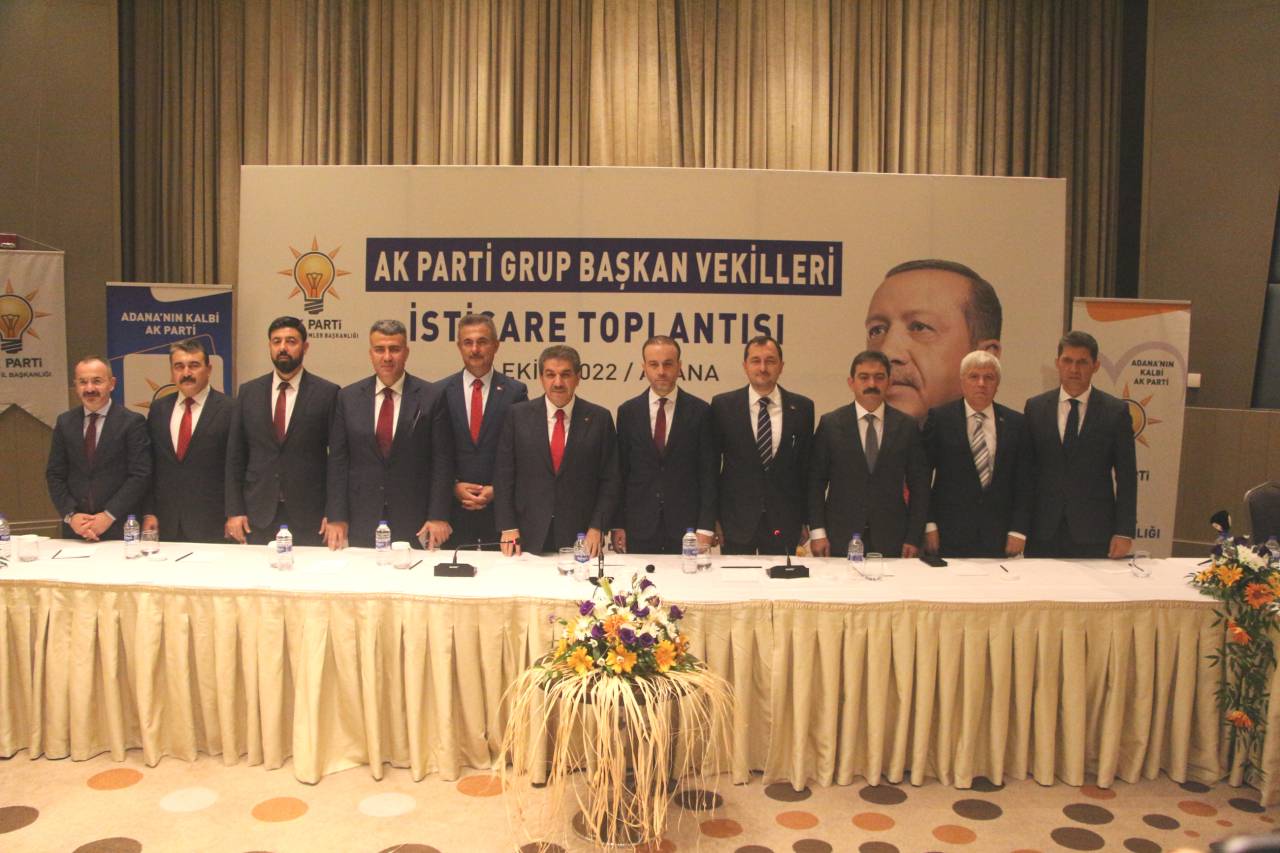 Ak Parti'li Büyükşehir Belediye Meclis Grup Başkanvekilleri, Adana’da Buluştu